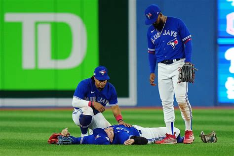 Blue Jays Eliminated From Mlb Playoffs After Blowing 7 Run Lead Against