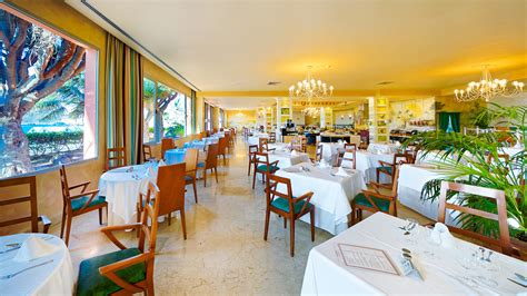 Panoramic Restaurant In Las Palmas De Gran Canaria Hotel Reina Isabel