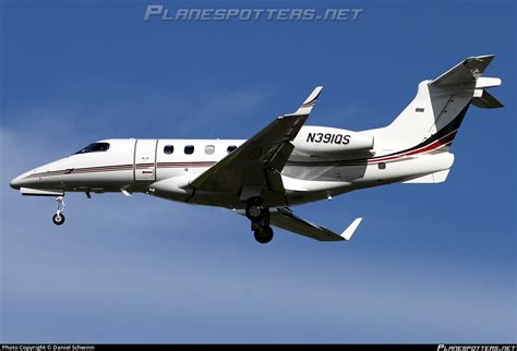 N Qs Netjets Aviation Embraer Emb Phenom Photo By Daniel