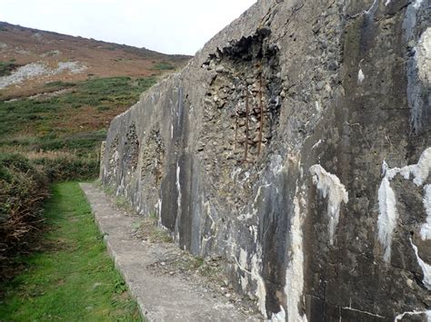 Concrete Defence At Morfa Bychan Eirian Evans Cc By Sa 2 0