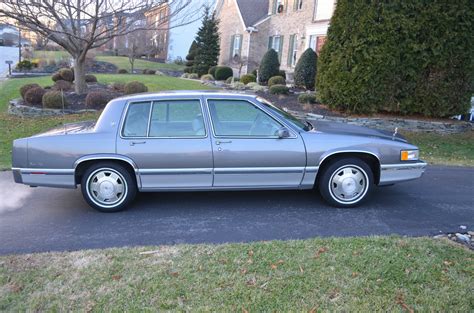 1992 Cadillac Deville Touring Sedan 4 Door 49l Classic Cadillac