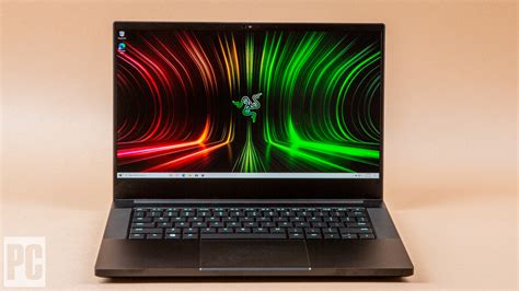 Razer Blade 14 Rtx 3060 Stand Dbrand Skin Pack T5 Screwdriver Eg