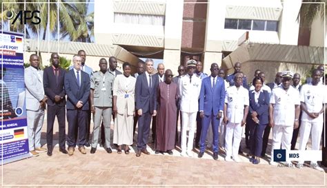 SENEGAL AFRIQUE SECURITE Vingt Et Un Officiers De Police Judiciaire