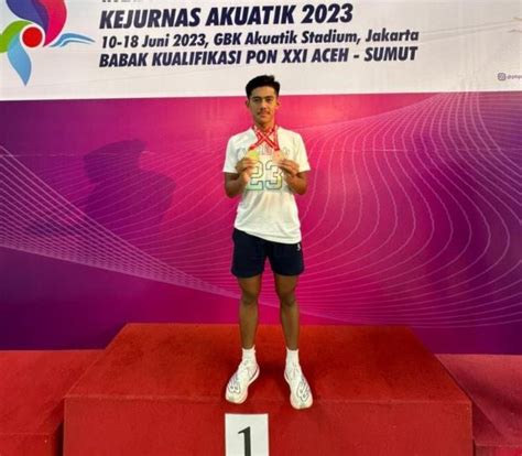 Juara Di Festival Akuatik Indonesia Atlet Renang Makassar Aril