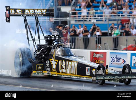 Tony Schumacher Does A Burnout In His Us Army Top Fuel Dragster Prior To The 2nd Round Of