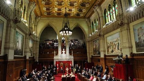 Senate reform bill proposes 9-year terms | CBC News