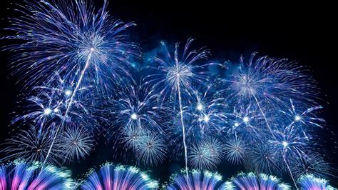 Blue Fireworks Wallpapers - Top Free Blue Fireworks Backgrounds - WallpaperAccess