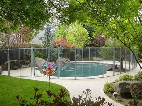 The Safest And Strongest Mesh Pool Fence