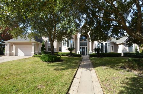 Charles Barkley's former Sugar Land house offers a peek back at 'Clutch ...