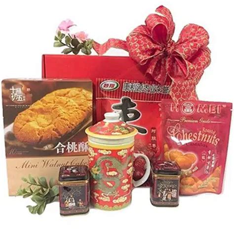 Chinese Snack Box: 7 Best Chinese Snacks For A Taste Of The Red Dragon