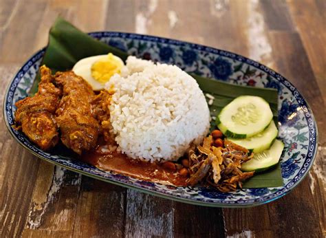 Gerai Mak Ngah Kuih Muih Tradisional Dan Masakan Panas Menu And