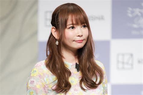 中川翔子、20周年記念写真集でダイエット「デビューした時の体重に戻すために頑張った」 Entame Next アイドル情報総合ニュースサイト