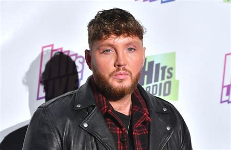 James Arthur S Est Ouvert Ses Parents Pour Surmonter Des D Cennies De