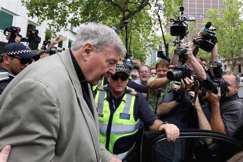 El Cardenal George Pell Exnúmero Tres Del Vaticano Declarado Culpable