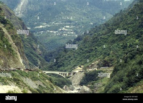 Border between Nepal and China, Nepal, 1987 Stock Photo - Alamy