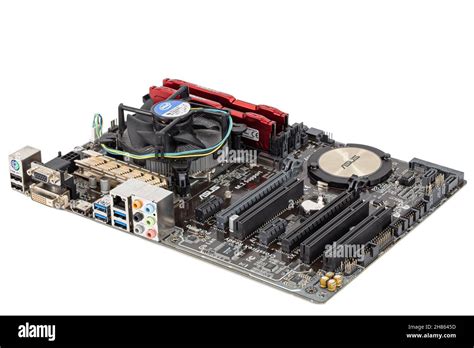 Сomputer Motherboard Board Asus H97 Pro Lga 1150 With A Central