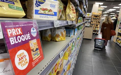 Carrefour propone en Francia 200 productos básicos a precios congelados