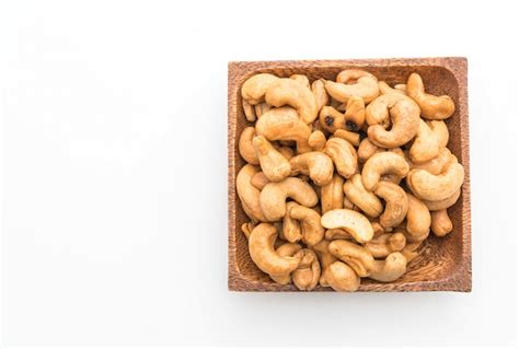 Premium Photo | Roasted cashew nuts