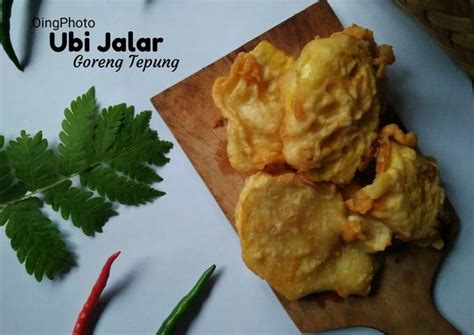 Resep Ubi jalar goreng Tepung oleh Umatul Choiriya - Cookpad