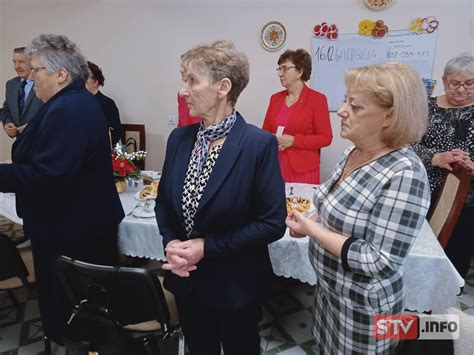 Seniorzy z gminy Lipnik spotkali się przy wigilijnym stole STV INFO