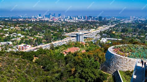 Premium Photo | The getty center museume and park