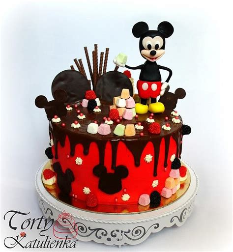 Mickey Mouse Drip Cake Decorated Cake By Torty Cakesdecor