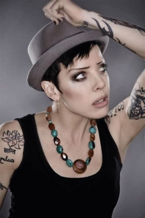 Bif Naked Discographie Line Up Biographie Interviews Photos