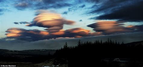 Fascinating Cloud Formations: Best Photos Lenticular Clouds