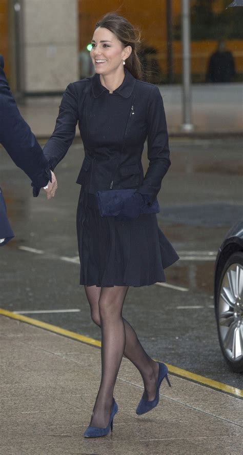 And In Today S Kate Middleton News How To Rock A Pleated Skirt And Show Some Leg Marilyn