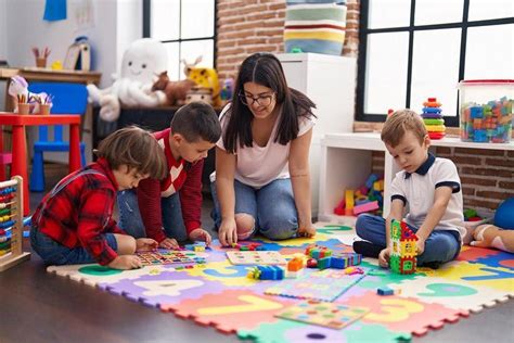 Brinquedo Montessori Chocalho Como Funciona E Seus Benef Cios