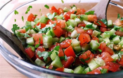 Ensalada Cruda Con Jugo De Tomate Receta FÁcil Y RÁpida My Way Recetas