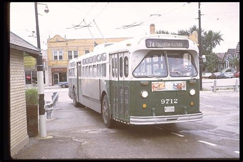 Old Cta Trolley Bus Early 1970s Chicago Architecture Chicago Bus