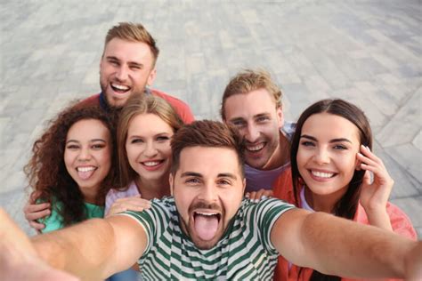 Fun Group Photo Shoot Ideas