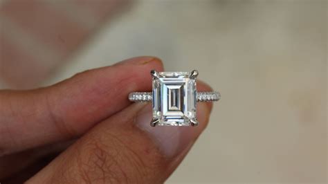 8 Carat Emerald Cut Diamond Ring Cost - Diamond