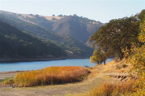 Del Valle Regional Park - Lonely Hiker