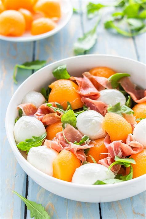 Insalata Di Melone Con Prosciutto Mozzarella E Rucola Melon Recipes