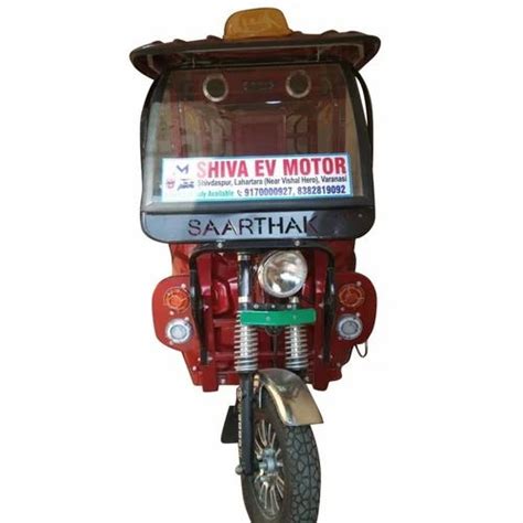 Saarthak Red Battery Operated Rickshaw At Rs Battery Operated