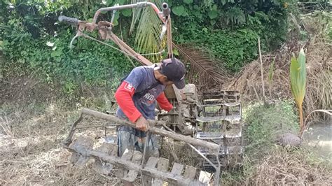 Traktor Sawah Memakai Roda Double Jumbo Di Lahan Terjal YouTube