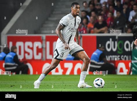 Kimpembe Psg Fotograf As E Im Genes De Alta Resoluci N Alamy