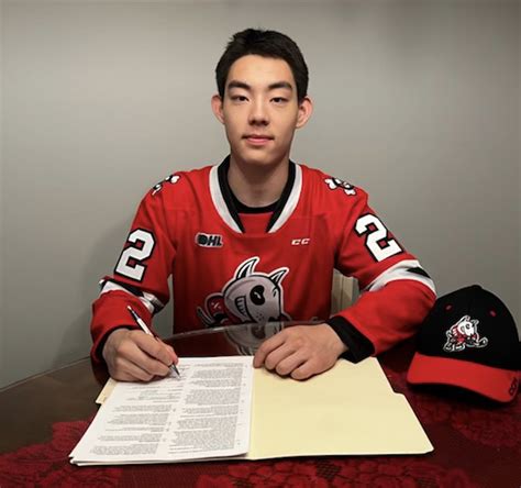 Niagara Icedogs Sign Kevin He Niagara Icedogs