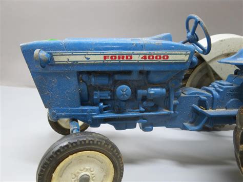 Ertl Ford 4000 Tractor 3842170989