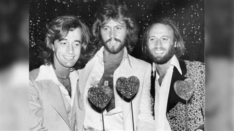 Bee Gees Robin Gibb Dies After Long Cancer Battle Firstpost