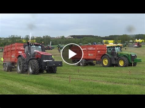 Case IH vs John Deere | Big agricultural tractors