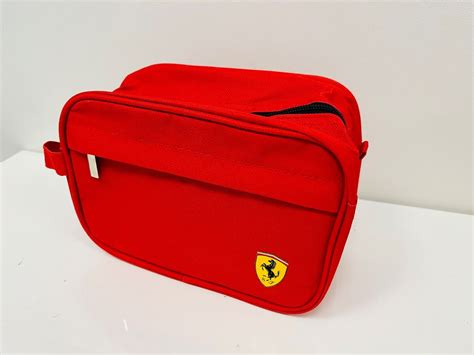 Accessory Trousse De Toilette Scuderia Ferrari Ferrari Catawiki