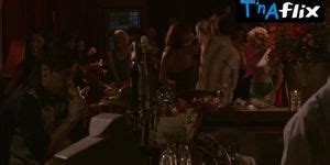 Heather Graham Lesbian Scene In Gray Matters Bridget Moynahan Tnaflix