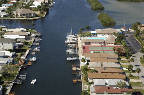 Gulf Harbors Yacht Club Slip Dock Mooring Reservations Dockwa