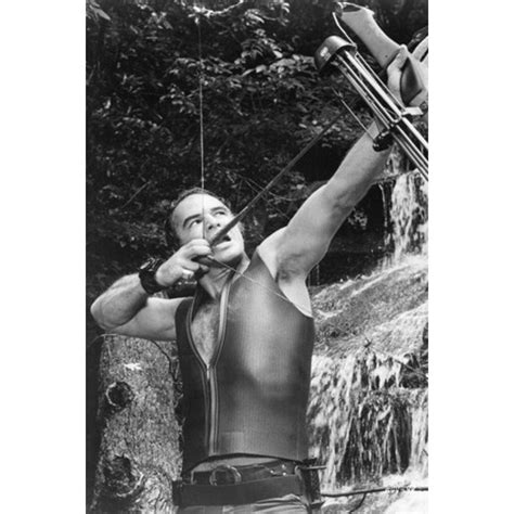 Burt Reynolds in Deliverance 24x36 Poster - Walmart.com