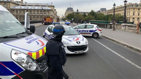 Attaque à La Préfecture De Police De Paris Un Mail De Sensibilisation