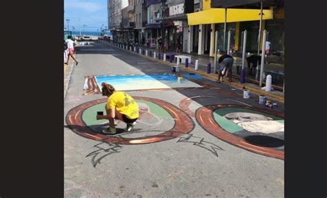 Muralistas Renuevan Las Obras De Arte De La Peatonal Noticias De Necochea