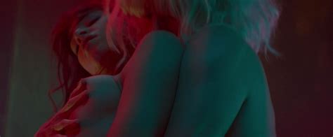 Full Sex Scene Charlize Theron Sofia Boutella Atomic Blonde 2017